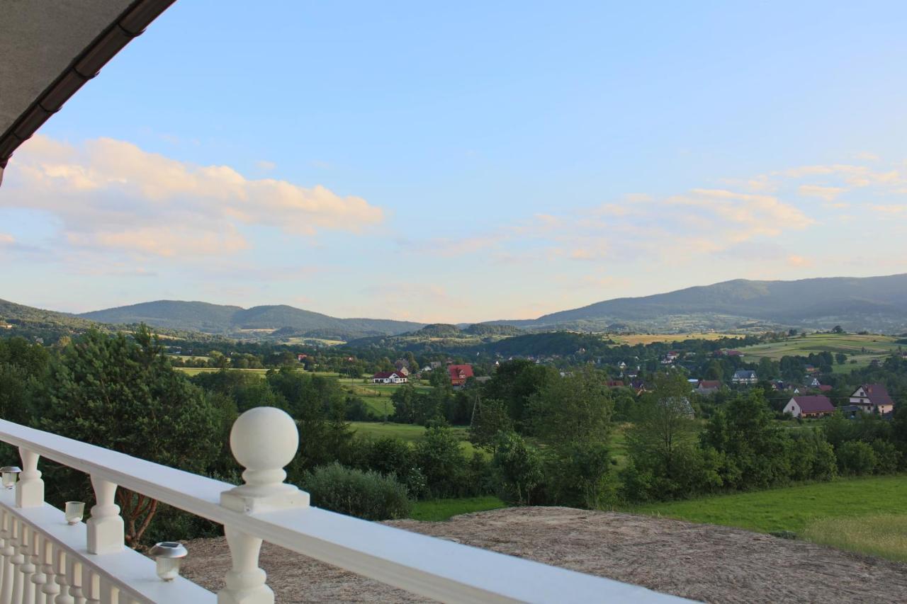 Wisniowa Grand Panorama住宿加早餐旅馆 外观 照片