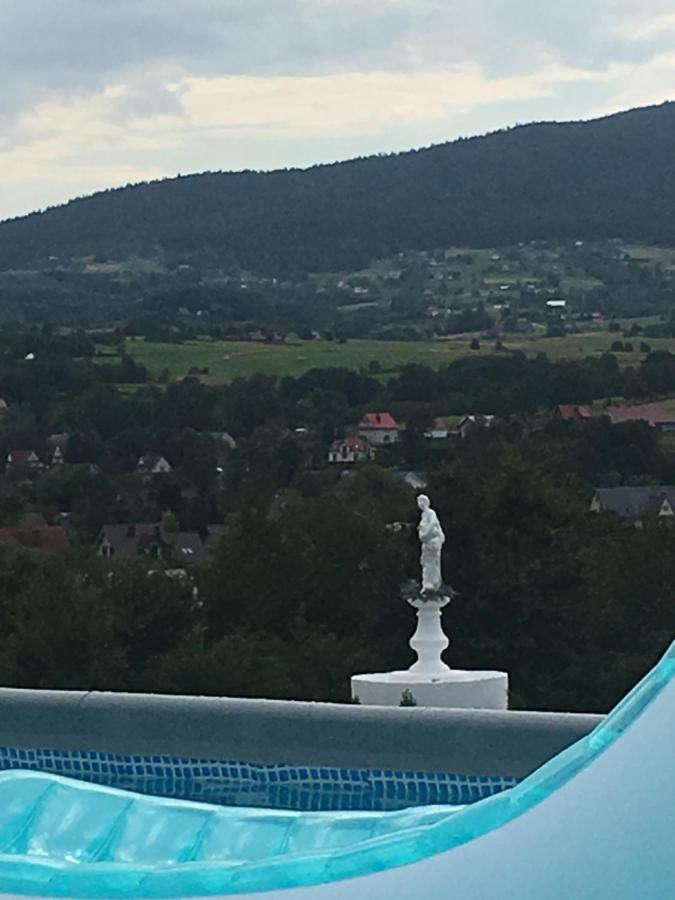 Wisniowa Grand Panorama住宿加早餐旅馆 外观 照片